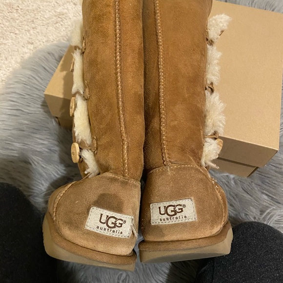 Authentic Bailey Button Triplet II boot - Picture 4 of 7